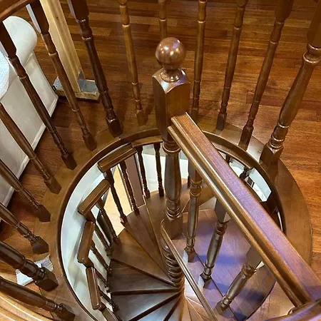 Y2 In Arena Regia - Adults Only-14 And Above- No Parties Allowed Vila