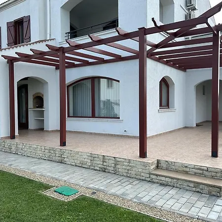 Villa Y2 In Arena Regia - Adults Only-14 And Above- No Parties Allowed