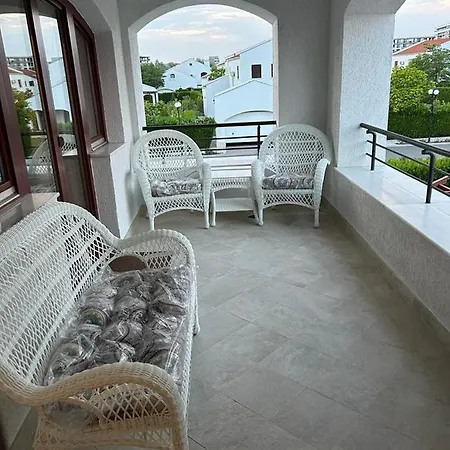 Villa Y2 In Arena Regia - Adults Only-14 And Above- No Parties Allowed