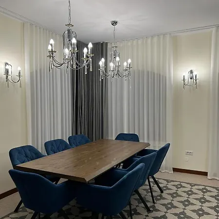 Y2 In Arena Regia - Adults Only-14 And Above- No Parties Allowed Năvodari