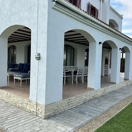 Y2 In Arena Regia - Adults Only-14 And Above- No Parties Allowed Năvodari