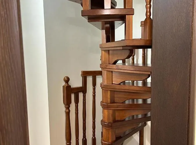 Y2 In Arena Regia - Adults Only-14 And Above- No Parties Allowed Navodari