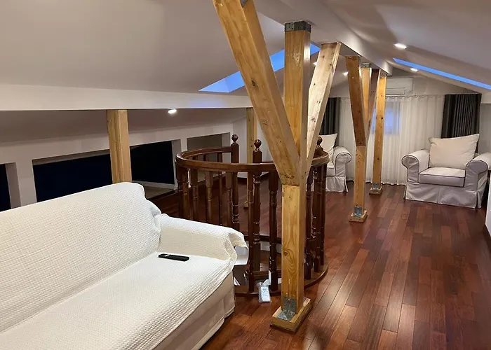 Villa Y2 In Arena Regia - Adults Only-14 And Above- No Parties Allowed Navodari